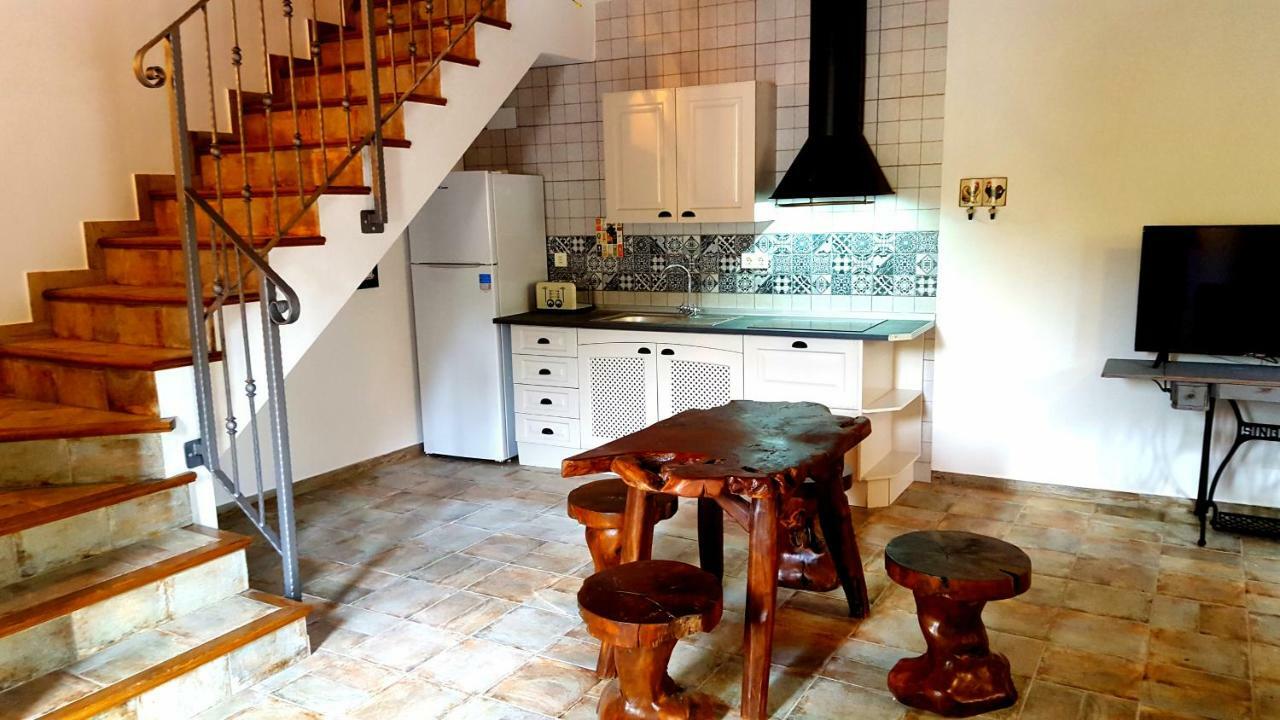 Casas Rurales Almoguer Frailes Buitenkant foto