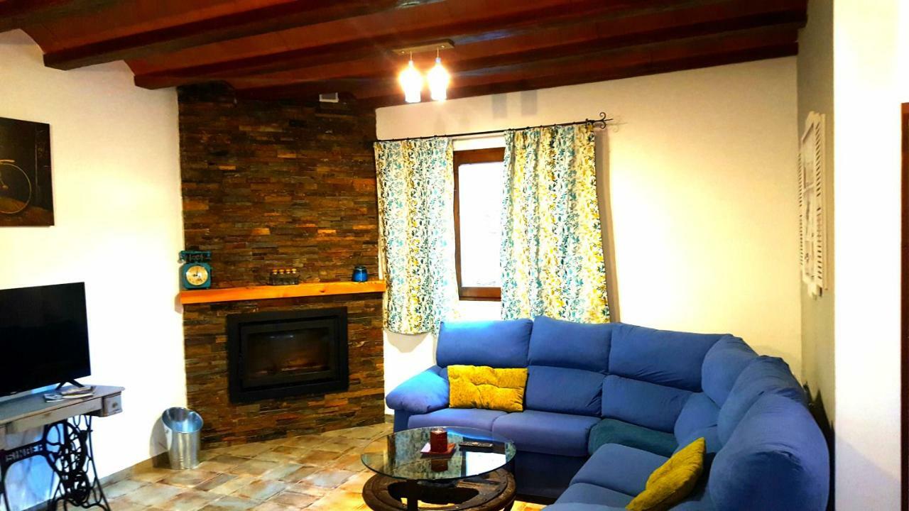 Casas Rurales Almoguer Frailes Buitenkant foto