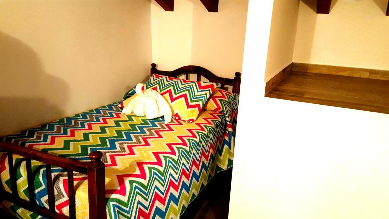 Casas Rurales Almoguer Frailes Buitenkant foto