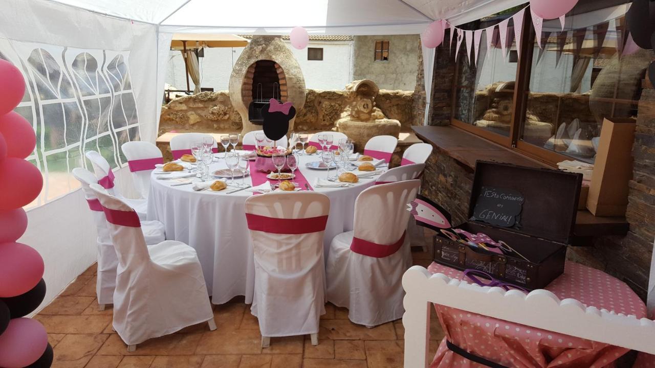Casas Rurales Almoguer Frailes Buitenkant foto